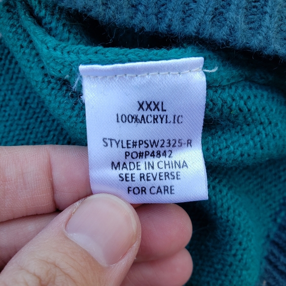 Roolee | Striped Colorblock Sweater - Picture 5 of 5